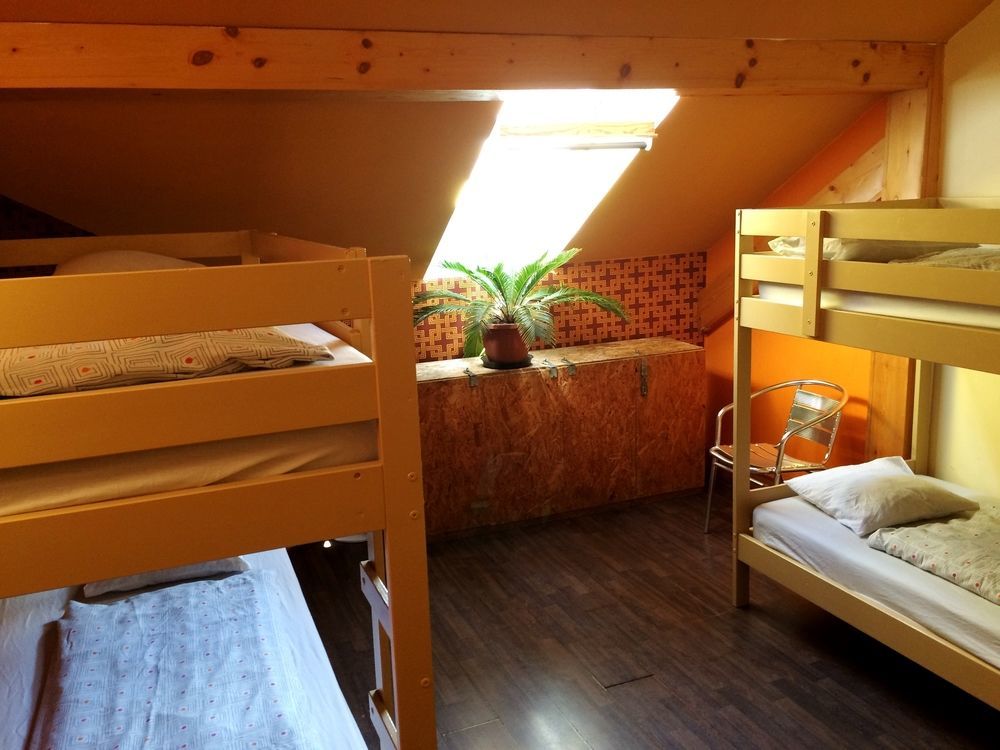 Casa De La Musica Hostel Будапеща Екстериор снимка